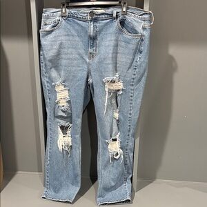 Cello Light Blue Distressed Straight Leg high rise Mom style Jeans Size 20